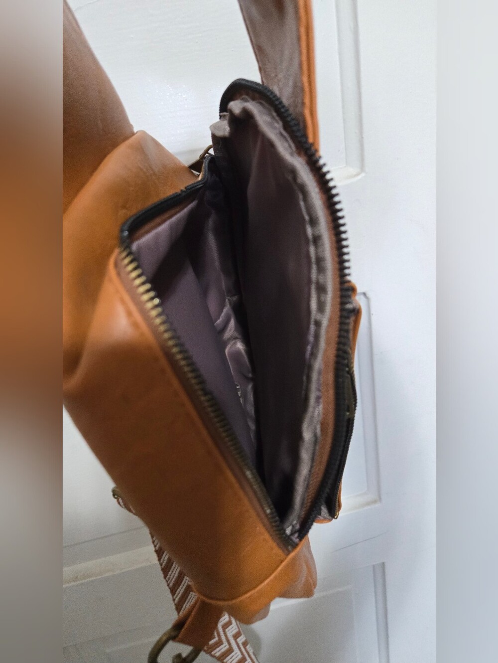 Casual Tan Leather Sling Bag - Picture 4 of 4